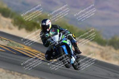 media/Nov-05-2022-SoCal Trackdays (Sat) [[f8d9b725ab]]/Turn 5 (940am)/